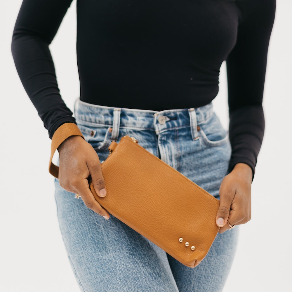 Cece Card Holder Clutch Bag - LIVE SALE SAMPLE/OPEN PRODUCT